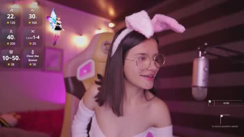 aura_rouss online show from 11.05.25