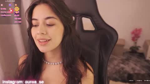        . online show from 10.12.25