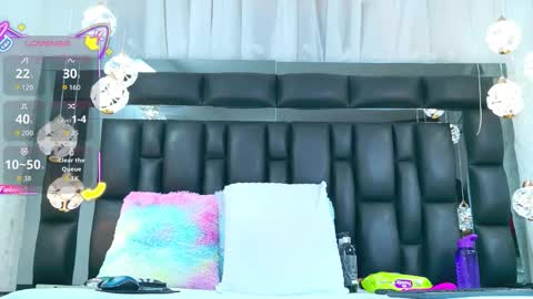 Aura online show from 10.26.25