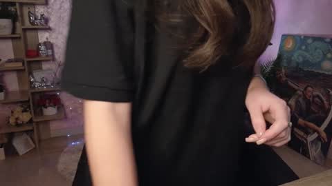 Snapshot of aurora_aksness chatting on 12.03.24 Aurora online show from 12.03.24