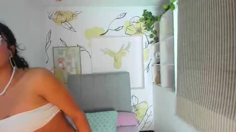 aurora_blis online show from 10.09.25