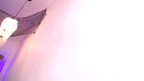 Aurora online show from 10.24.25