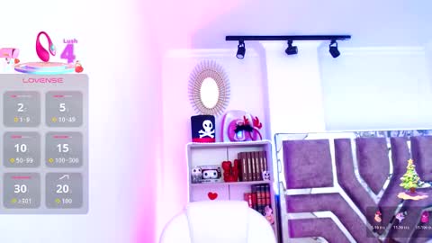 Aurora online show from 12.20.25