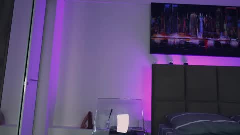 Snapshot of aurora_cherry chatting on 04.17.26 Aurora online show from 04.17.26