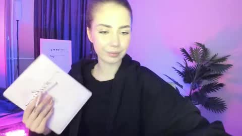 Aurora online show from 02.03.26