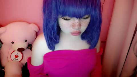 Snapshot of aurora_more chatting on 05.04.26 cute online show from 05.04.26