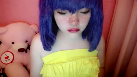 Snapshot of aurora_more chatting on 06.06.26 cute online show from 06.06.26