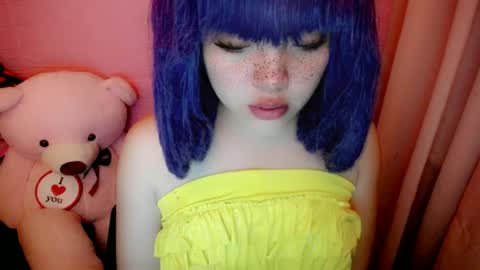 Snapshot of aurora_more chatting on 06.18.26 cute online show from 06.18.26