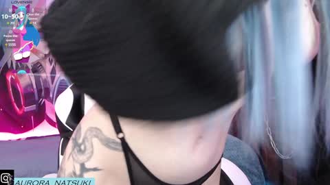 AURORA NATSUKI online show from 01.04.25