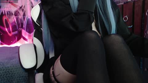 AURORA NATSUKI online show from 02.07.25