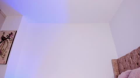 Snapshot of auroradurand chatting on 04.15.26 ... ... online show from 04.15.26