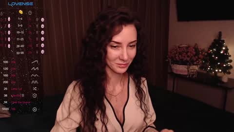 Aurora online show from 12.08.24