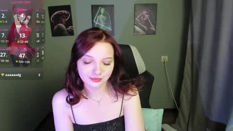 Snapshot of aurorakanie chatting on 04.02.26 aurorakanie online show from 04.02.26