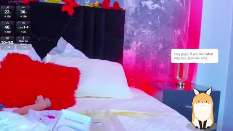 Aurora Rojas online show from 12.28.24