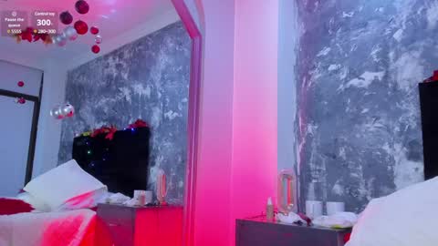 Aurora Rojas online show from 12.29.24