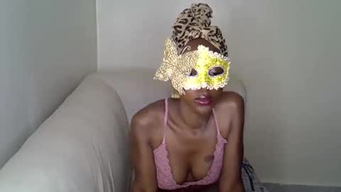 Sparkles online show from 12.20.25