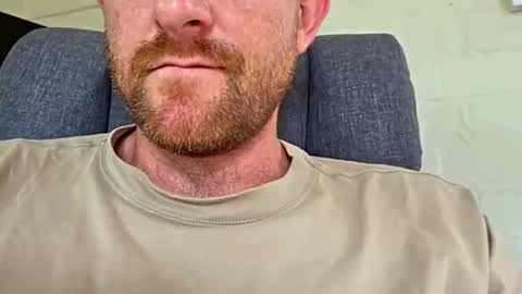 Snapshot of aussie_dadbod10 chatting on 12.20.25 aussie_dadbod10 online show from 12.20.25