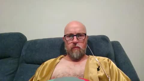 Snapshot of aussieguy73 chatting on 10.30.25 aussieguy73 online show from 10.30.25