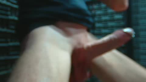 Snapshot of aussieraz chatting on 03.09.25 aussieraz online show from 03.09.25