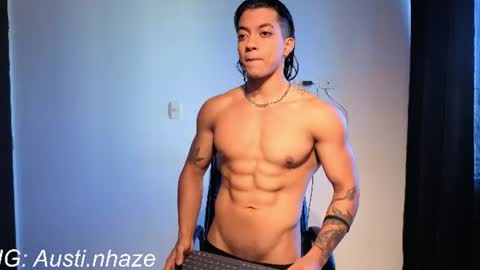 Snapshot of austiin_haze chatting on 07.14.26 Austin online show from 07.14.26