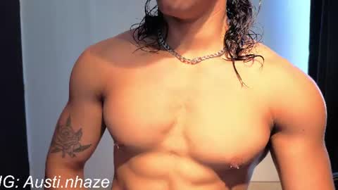 Snapshot of austiin_haze chatting on 07.25.26 Austin online show from 07.25.26
