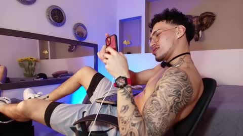 AUSTIN  online show from 01.08.25