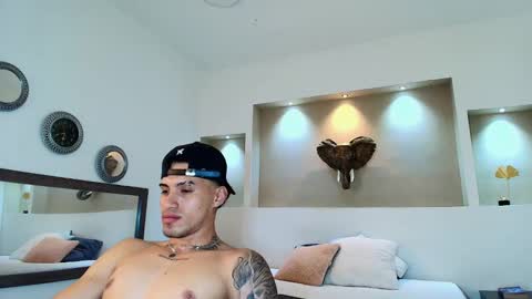 AUSTIN  online show from 02.04.25