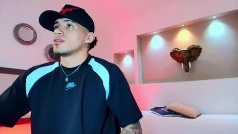 AUSTIN  online show from 02.06.25