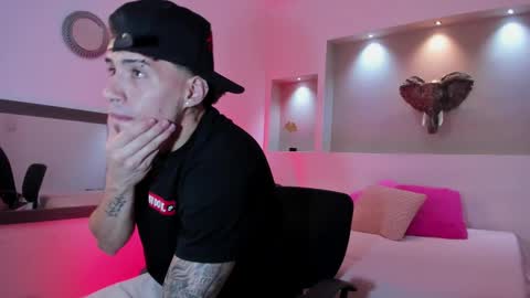 AUSTIN  online show from 02.25.25