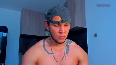 Snapshot of austin_curry chatting on 04.18.26 A online show from 04.18.26