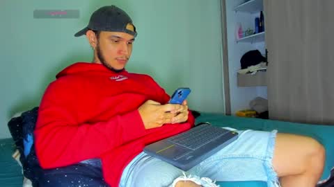 Snapshot of austin_curry chatting on 06.17.26 A online show from 06.17.26