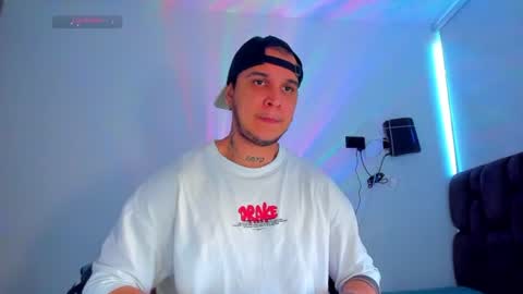 Snapshot of austin_curry chatting on 07.16.26 A online show from 07.16.26