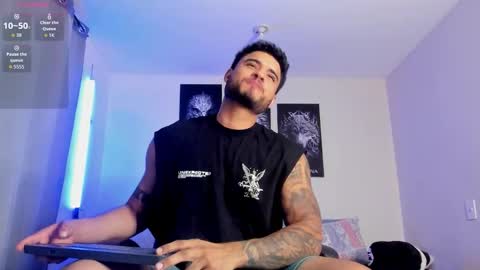 AustinTorres  online show from 10.20.25