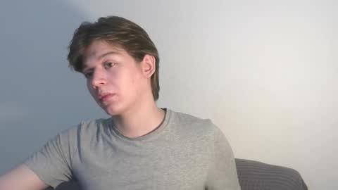 ausxuw online show from 09.11.25