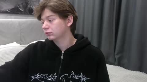 ausxuw online show from 09.25.25