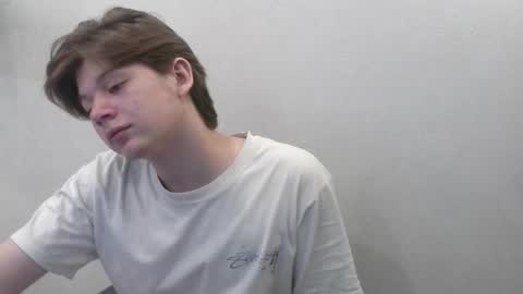 ausxuw online show from 10.01.25