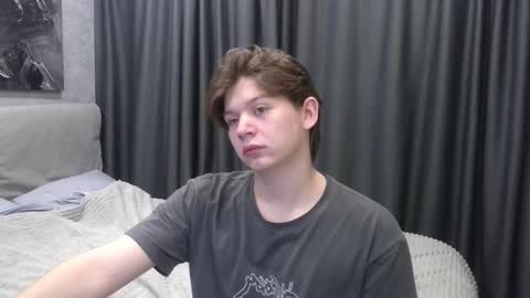 ausxuw online show from 10.10.25