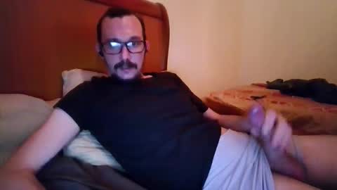 Snapshot of author980 chatting on 12.18.25 author980 online show from 12.18.25