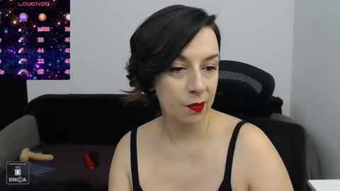 AutumnOpal online show from 11.01.25