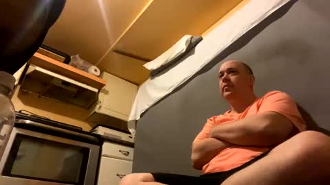 Snapshot of auz1812 chatting on 01.01.25 Auz online show from 01.01.25