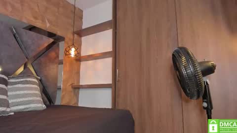 Snapshot of ava_bonny chatting on 09.25.25 ava_bonny online show from 09.25.25