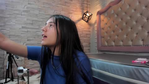              online show from 01.21.25