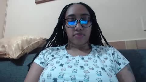 Snapshot of ava_f0xy chatting on 01.15.25 Ava Jordana online show from 01.15.25