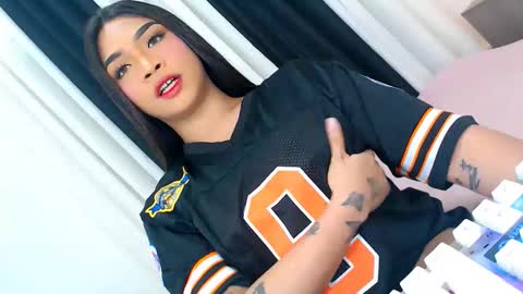 Ava online show from 11.21.25