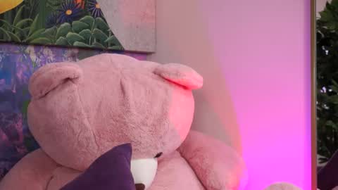 Ava online show from 04.12.26