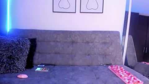 Snapshot of avaferrera chatting on 02.21.25 Ava Ferrera Elena online show from 02.21.25