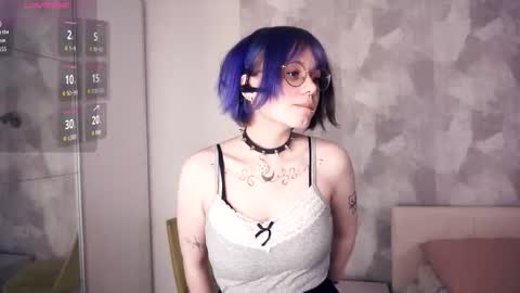 Snapshot of avaobierne chatting on 11.25.25 avaobierne online show from 11.25.25