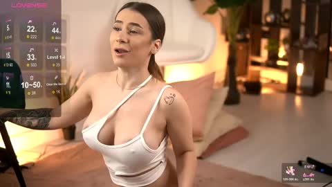 AvaReed online show from 04.02.26