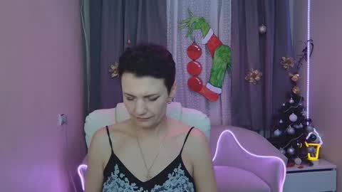 avasaturnian online show from 12.20.25