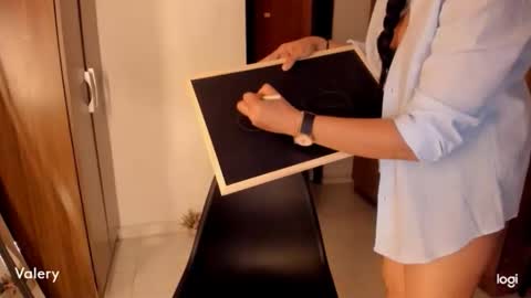 Valery -- online show from 09.15.25